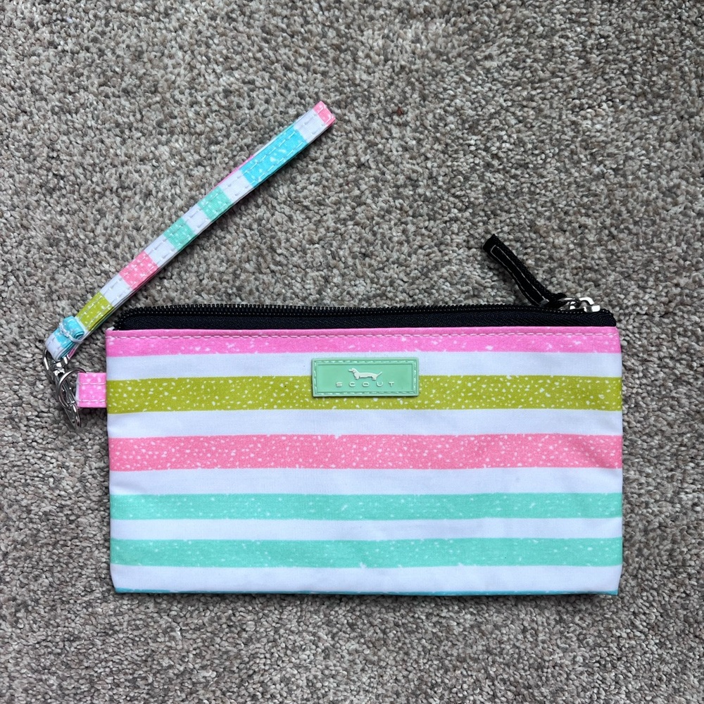 Scout Wristlet